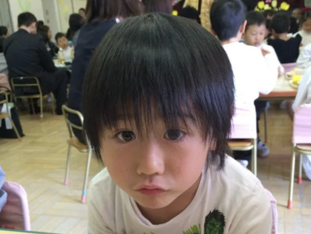 平本絆