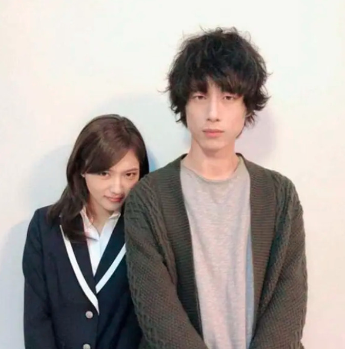坂口健太郎と川口春奈