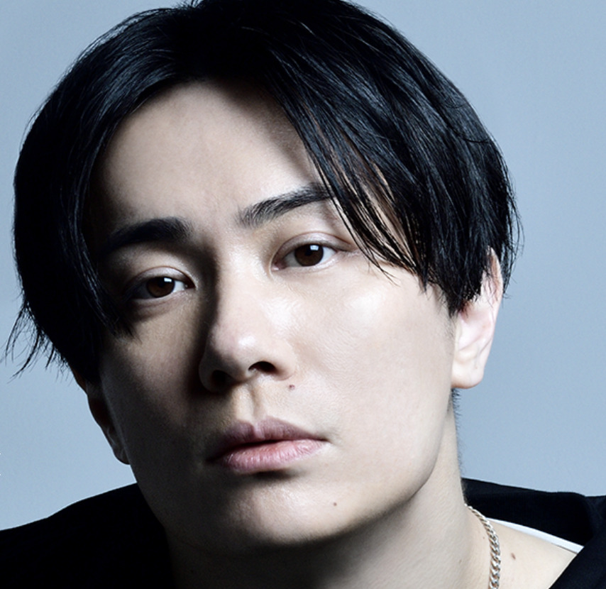 鈴木達央