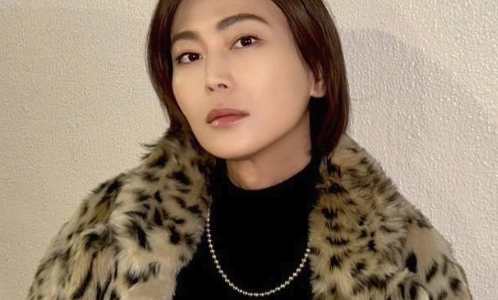 【いつから？】氷川きよしの女子化が止まらない！？胸元の膨らみ性転換手術？