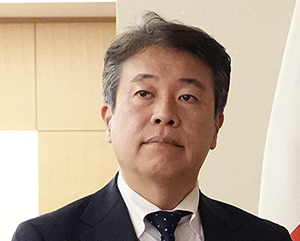 【最新版】鶴保庸介には妻はいないが元妻の美穂は誰？馴れ初めや子供は何人？