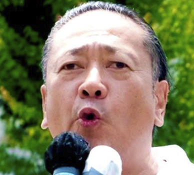 鎧塚俊彦