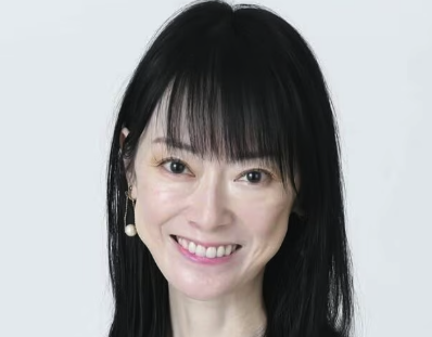 遠野なぎこ